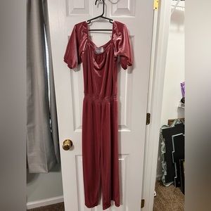 Old Navy romper velvet
